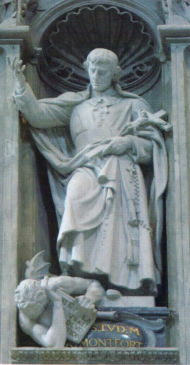 The massive statue of Saint Louis Marie de Montfort in Saint Peter’s Basilica in Rome.